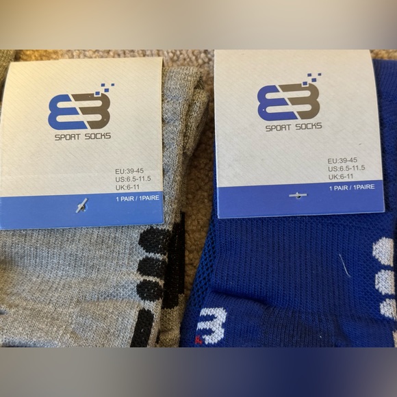 7 pairs Youth Sports Athletes Socks - Picture 4 of 5